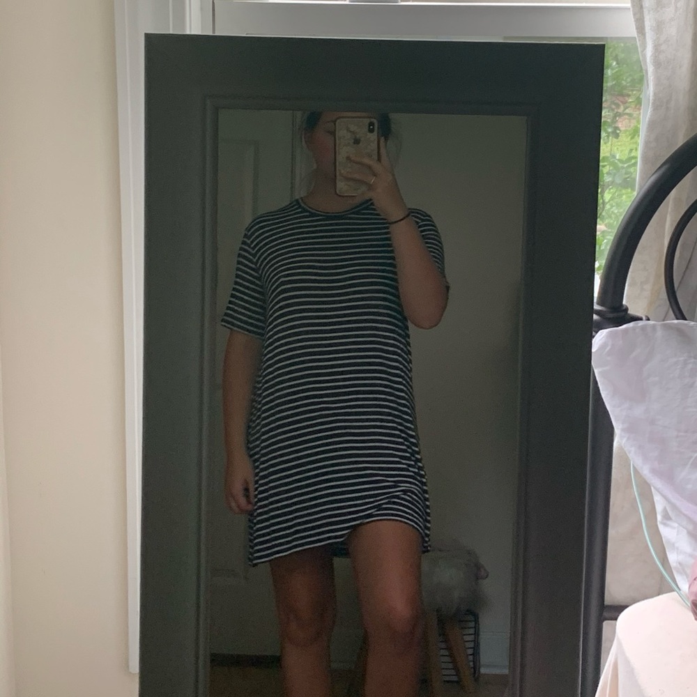 Brandy Melville T-shirt dress